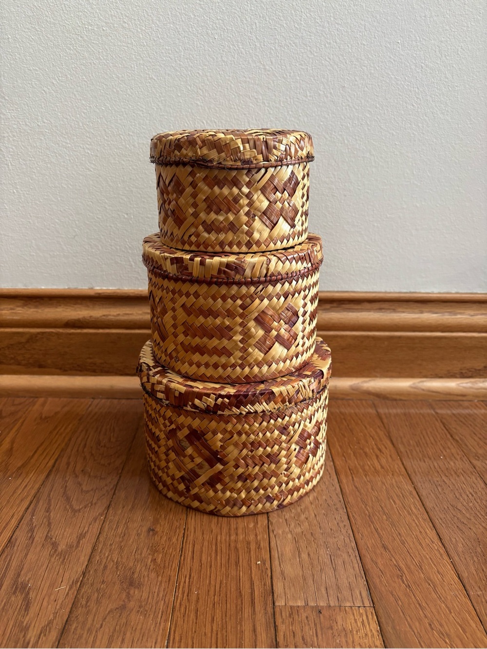 Vintage Set of 3 Woven Nesting Baskets with Geometric Design
